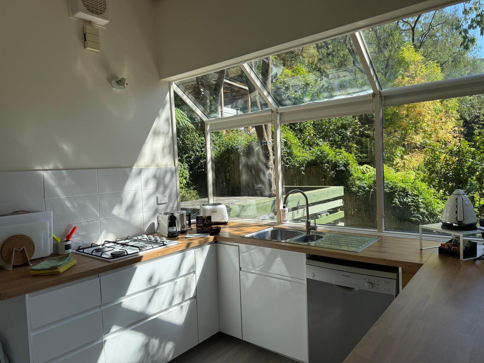 Sassafras Treehouse Private Home In The Dandenong Ranges, Victoria Exterior photo